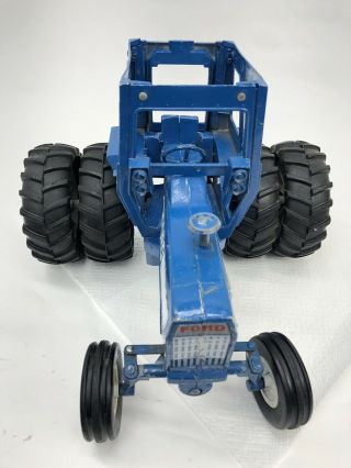 ERTL 1/12 Scale Diecast Ford 9600 Toy Farm Tractor Dual Wheels White Top Missing 4