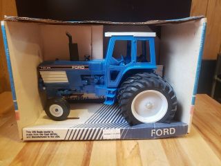 1/16 Ford Tw - 25 Tractor With 3 - Point Hitch Toy Duals