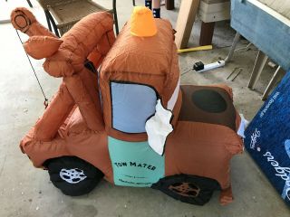 Inflatable MATER Tow Junk Yard TOSS GAME DISNEY PIXAR Airblown CARS COMPLETE 3