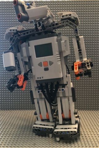 Lego Mindstorms Nxt 2.  0 8547 Robot Incomplete No Box