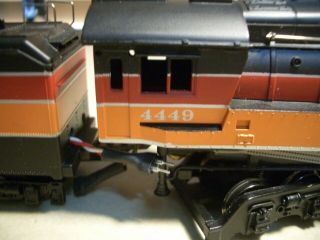 Bachmann HO Southern Pacific 4 - 8 - 4 GS4 Daylight 4449 W/Bowser Drive Chassis 6
