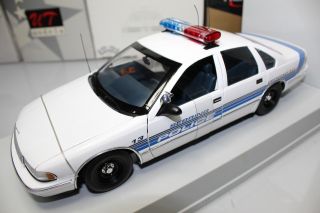 Ut Models 1:18 Scale Chevrolet Caprice Sebring Police