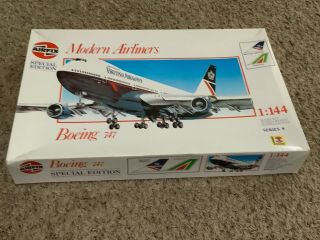 Airfix 1/144 Boeing 747 British Airways,  Alitalia 08174