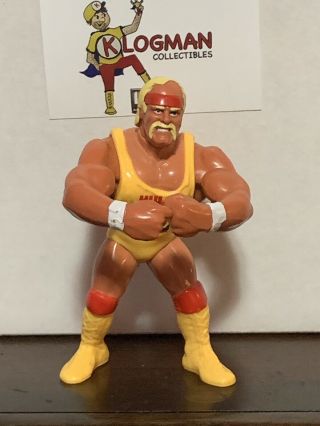 Wwe Wwf Hasbro Series 2 Hulk Hogan Hug Wrestling Figure Good Shape