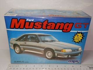 1/25 Mpc Ford Mustang Gt Model Kit