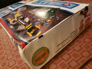 Lego toy story 3 Trash Compactor Escape (7596) box 3