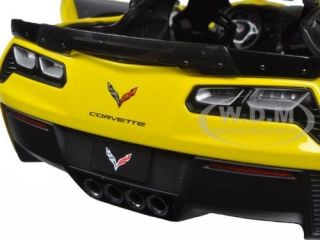 BoxDented 2016 CHEVROLET CORVETTE C7 Z06 C7R RACING YELLOW 1/18 BY AUTOART 71260 3