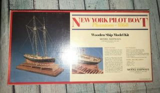 York Pilot Boat Phantom - 1868 Wooden Ship Model Kit Model Shipways Complet