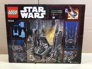 LEGO Star Wars - 75104 - Kylo Ren ' s Command Shuttle - - - 2