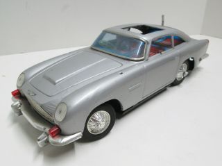 1965 Gilbert Toys James Bond Aston Martin Db5 Tinplate Battery Operated