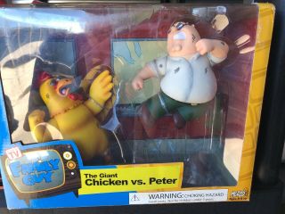 2005 Mezco Family Guy Giant Chicken Vs Peter Action Figure Set In The Box