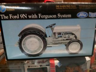 Ertl Precision Series 1 1939 Ford 9n Tractor With Ferguson System 1:16