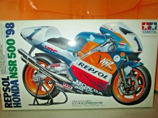 Tamiya Repsol Honda Nsr 500 1998 Motorcycle Model Kit 14071 1:12 Scale