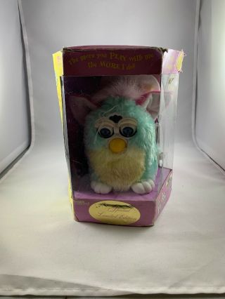 Special Limited Edition Springtime Furby Easter 2000,  Instructions,  Dic