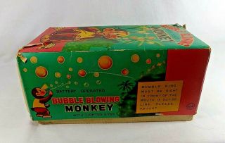 1950 ' s BATTERY OPERATED BUBBLE BLOWING MONKEY TIN LITHO TOY 3