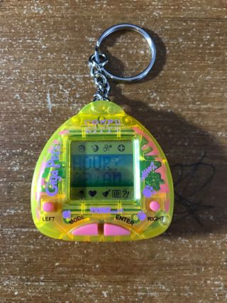 Giga Pet Compu Kitty Vintage 1997 And Functions.  Chain.