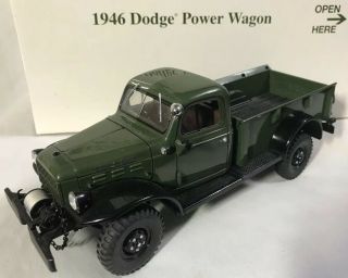 Danbury 1946 Dodge Power Wagon 1:24 Scale Die Cast