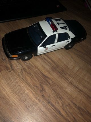 Ford Crown Victoria Autoart 1:18 Lapd Los Angeles Police “ Read”