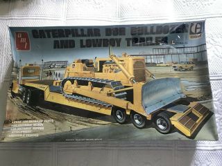 Amt 1/25 Scale Model Kits Caterpillar Bulldozer & Low Boy Trailer