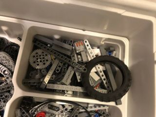 LEGO Mindstorms NXT Education Base Set (9797) Box 3 8