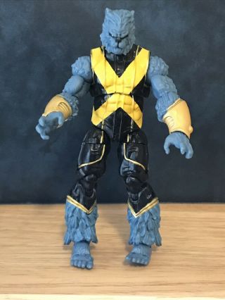 Marvel Universe 3.  75 " Beast X - Men Hank Mccoy Loose Action Figure 3 3/4 Scale