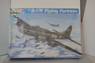 Revell 4701 Boeing B - 17f Flying Fortress 1:48 Parts