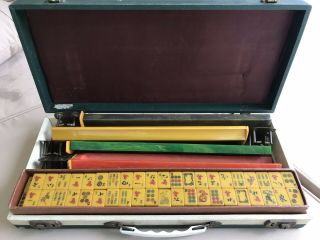 Vtg Mah Jong Mahjong Set 152 Butterscotch Bakelite Tiles Thick W/ Case
