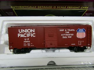 MTH 20 - 93613 UP,  20 - 93008 MP,  20 - 93588 SP 40 FT BOXCARS PRE OWNED O GA 3 RAIL 4