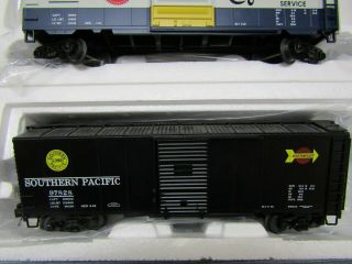 MTH 20 - 93613 UP,  20 - 93008 MP,  20 - 93588 SP 40 FT BOXCARS PRE OWNED O GA 3 RAIL 6