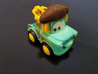 2009 Mattel Disney Pixar Cars Shake N Go Tow Mater El Materdor Vehicle