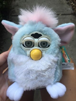 1999 Model 70 - 940 Blue/pink Furby Baby - With Hang Tag