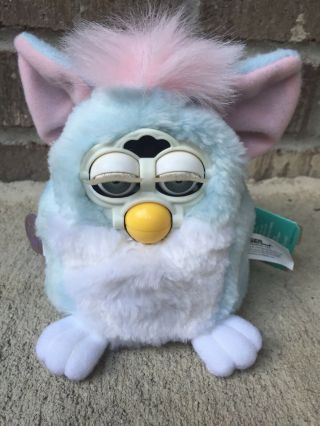 1999 Model 70 - 940 Blue/Pink Furby Baby - With Hang Tag 3