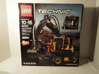 Lego Technic Volvo Ew160e (42053) Set Up Only Once Then Put Back Retired