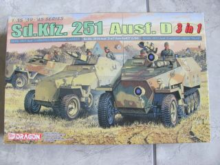 Dragon 1/35 Scale Sd.  Kfz.  251 Ausf.  D 3 - N - 1 Night Fighter Model Kit 6233