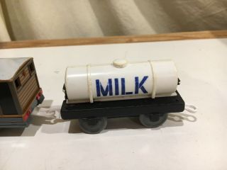 Motorized Toby & Milk Tanker for Thomas and Friends Trackmaster Railway 4