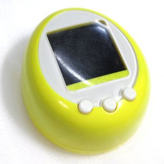 Tamagotchi Plus Color Yellow W/ White Button Bandai Japan