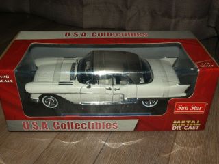 Sun Star 1957 Cadillac Brougham Diecast Model Car 1:18 White With Silver Roof