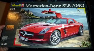 Revell 07100 Mercedes Benz Amg Sls Coupe 1/24 Model Car Mountain Comp