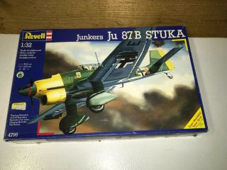 1/32 Junkers Ju 87b Stuka German Wwii Fighter By Revell N/c