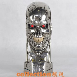 Terminator Arnold T2 T800 Endoskeleton Skull Resin Statue Bust LED 2