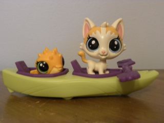 Littlest Pet Shop Pets In The City Rides 67 Cat And 68 Puffer Fish With Kayak