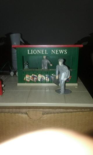 Lionel 128 Animated Newsstand With Orig Box