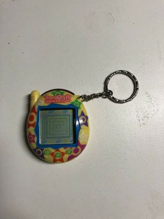 2004 Tamagotchi Connection V3 Yellow Red Green Stars