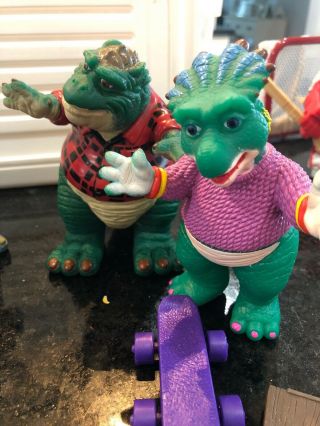 Complete Set of 6 Dinosaurs TV Show Action Figures Disney Sinclair Family 1990s 3