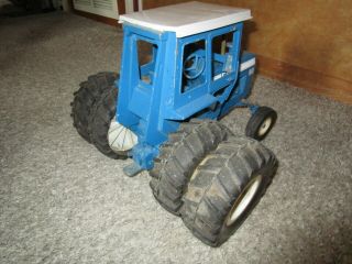 Ford Holland Farm Toy Vehicle 9600 Tractor Cab duals paint 2
