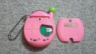 Game Tamagotchi (Pink & Lemon) Virtual pets by Bandai 2005 5