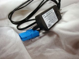 Kid Trax OEM 12 Volt Battery 12V Small Blue Plug (Semar 25200011) 2
