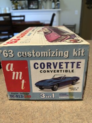 1963 Chevrolet Corvette Convertible 1/25 Scale Model