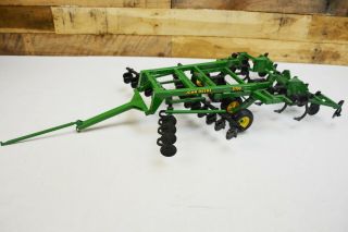 Ertl 1st Production John Deere Farm Tractor Model 2700 Ripper 1/16 Big Farm Toy