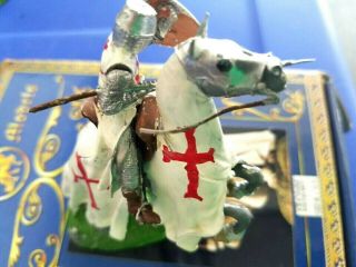 Templar Knight on horse 54mm Metal Pegaso Model painted 2